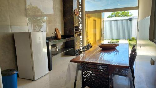 Dapur atau dapur kecil di Casa praia ótimo preço