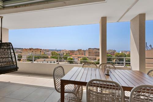 Le 701, Climatisé, toit terrasse vue mer, parking