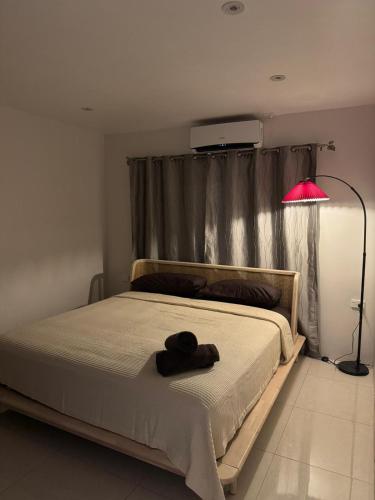 Bula Bliss 2-Bedroom Apartment with Mountain View - Nadiにあるベッド