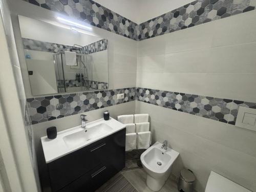 Engi Rooms - Leopardi
