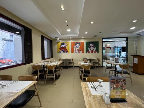 Restaurant ou autre lieu de restauration dans l'établissement Jinjiang Inn - Ortigas