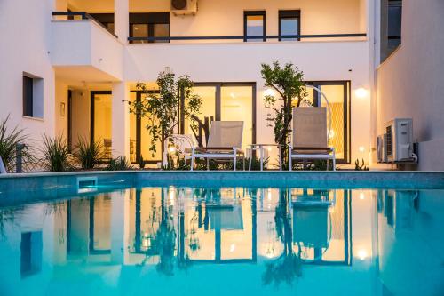 Πισίνα στο ή κοντά στο Villa Ladini - apartment Olea