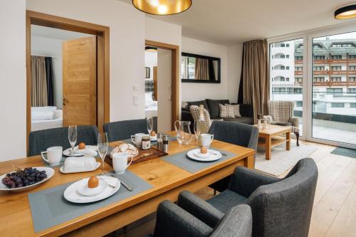 Posezení v ubytování Kühtai Alpensuites