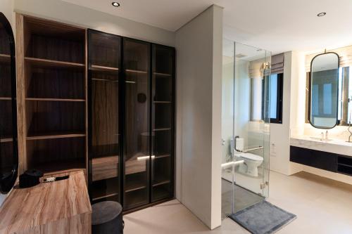 Koupelna v ubytování Dasi Villa Luxury 5 Bedroom Private Villa