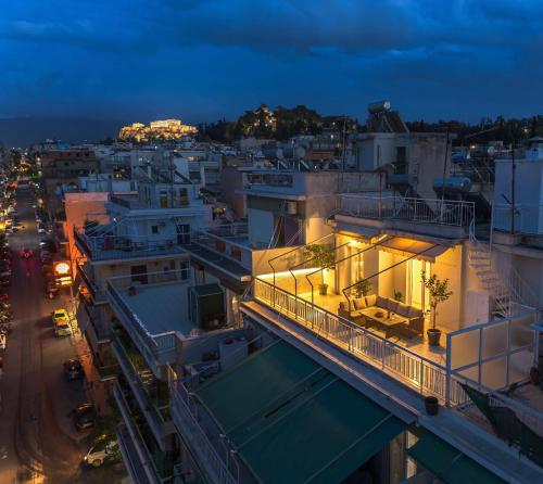 Ariston!Μικρο ρετιρέ στο Θησείο