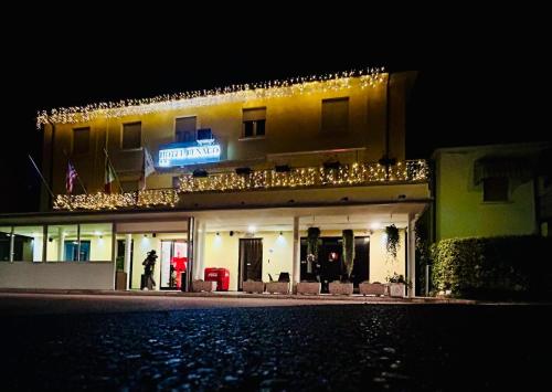 Fotografie z fotogalerie ubytování Hotel Benaco Mavras v destinaci Peschiera del Garda