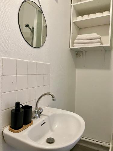 Photo de la galerie de l'établissement Charmant 2 pièces très bien situé proche du parc des princes, à Boulogne-Billancourt