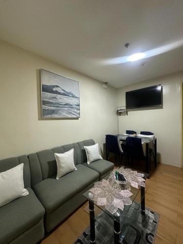 Zona d'estar a ELBIE Seawind Condominium
