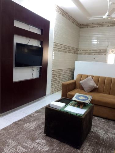 Фотография из галереи فنون راحتي للشقق المخدومة в городе Umm al Khashab