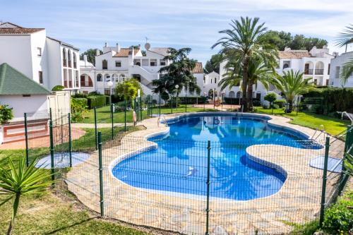 El Paraíso - Apartment Near the Beach with Communal Pool photo 5