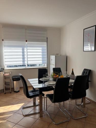 Lovely Apartment Gaivota Mar Praia da Rocha with Pool