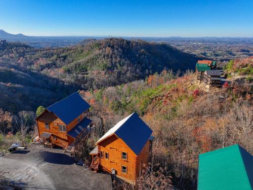 Million Dollar Views with Hot Tub and Pool Near Dollywood photo 15