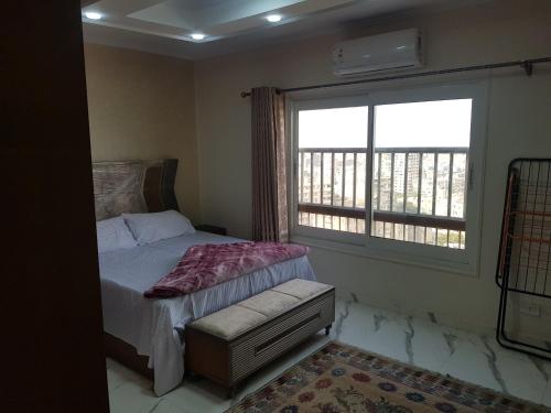 Tempat tidur dalam kamar di Sphinx square, Mohandessin