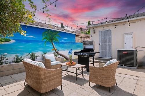 a mural of a patio with a piano at Cosy 3BD by Santa Monica - Beach & Airport 10 min away in Los Angeles