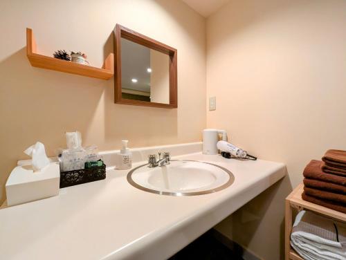 Bilik mandi di Kanazawa Station Hotel