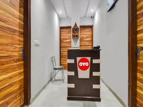 TV a/nebo společenská místnost v ubytování Hotel O Iris Lite