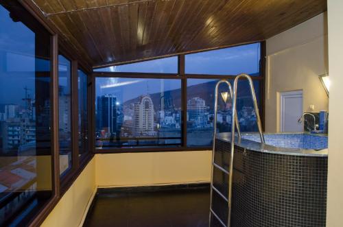 MK Rooms - Penthouse Apartment – Photos 2