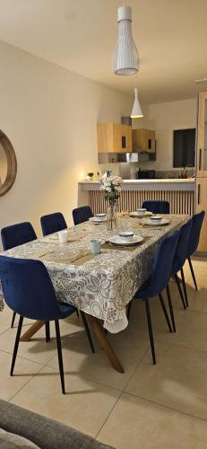 Una cocina o cocineta en Hillcrest Park
