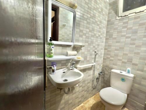 Ένα μπάνιο στο Appartement exceptionnel en plein centre de rabat pour les familles et couples mariés