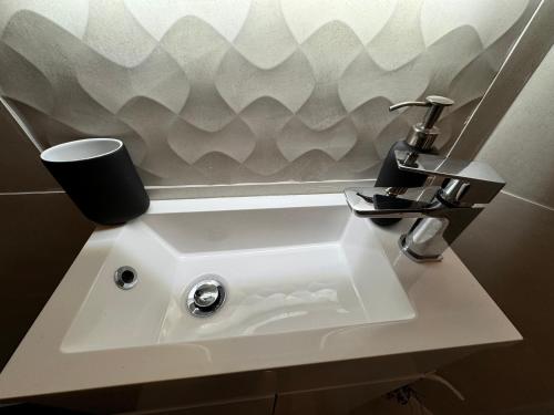Un baño de Spectacular Ocean Views in Tranquil and Private Location