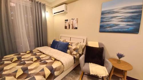 Imagen de la galería de Comfort & Style Studio Pool view with Balcony, en Lapu Lapu City