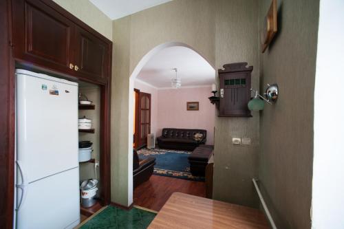 Imagen de la galería de Baykalsky Pokoy Apartment, en Listvyanka