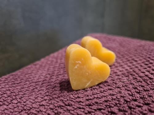 a piece of food sitting on top of a pink table at Haus Alpenblick in See