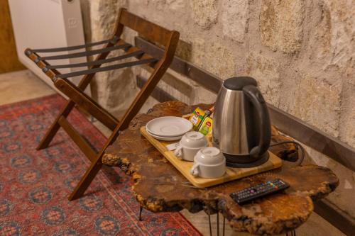 Belenus Cave Houseにあるコーヒーまたはお茶