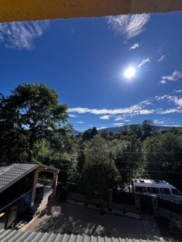 Afbeelding uit fotogalerij van Arnica in Yasinya