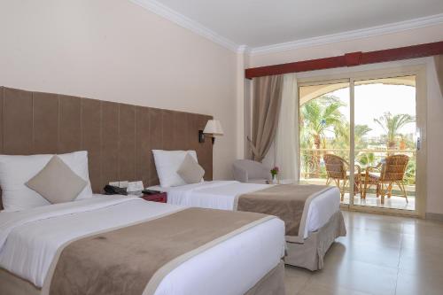 Brayka Bay Reef Resort