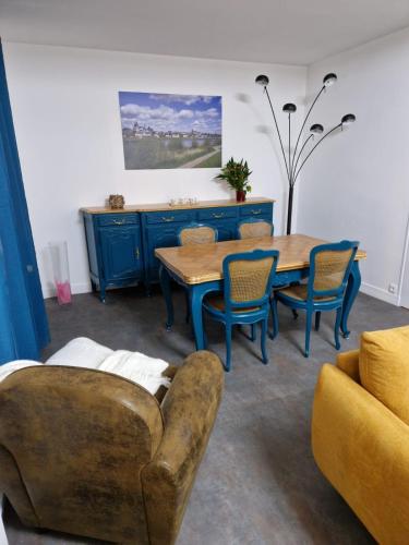 Photo de la galerie de l'établissement Appartement jusqu'à 6 personnes, à Blois