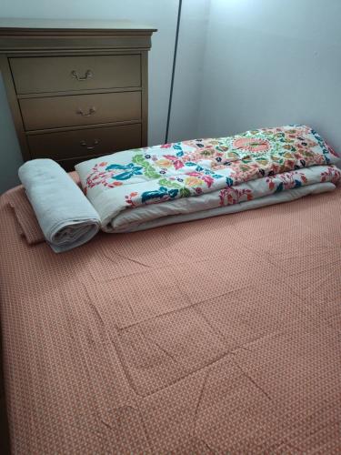 Katil atau katil-katil dalam bilik di Comfy Private Queen rm A