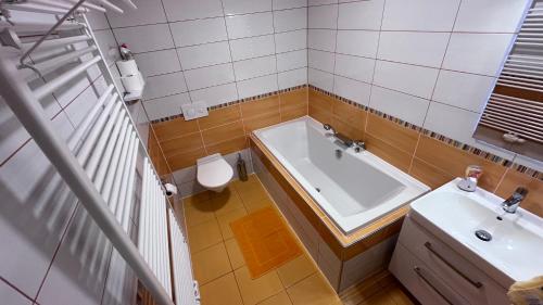 Koupelna v ubytování Apartmán Dako
