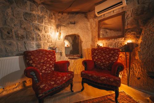 Ruang duduk di Saliche Cave Suite