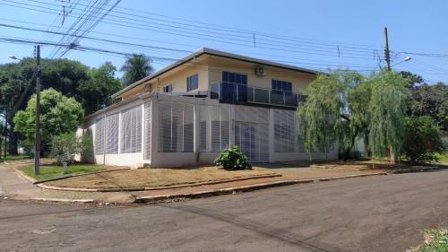 a house on the side of a street at Zen Garden Experience - Inn & Bistrô in Foz do Iguaçu