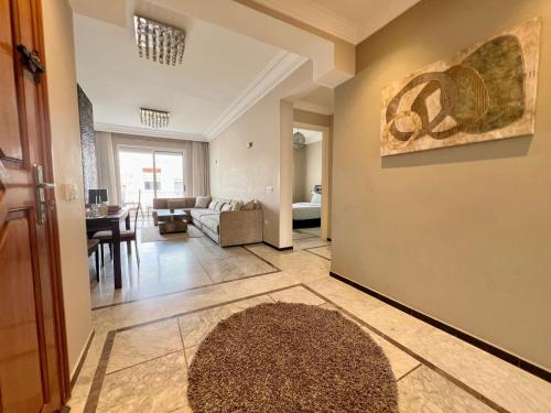 Posezení v ubytování Grand Appartement Vue mer à Ain Diab - Calme Absolu