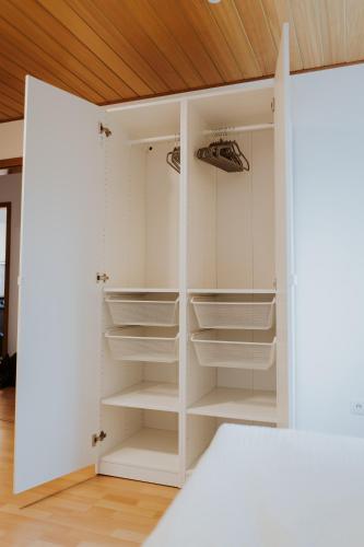 Fotografie z fotogalerie ubytování Moderne Wohnung in Siershahn - Westerwald v destinaci Siershahn