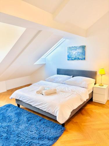 Simply fourth apartment