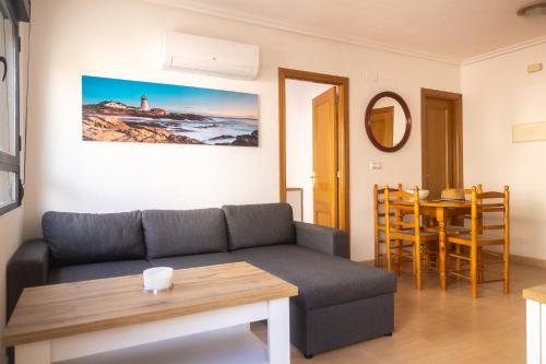Χώρος καθιστικού στο Casa La Mata by Josef