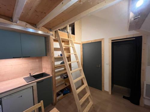 Køkken eller tekøkken på Studio La Muzelle Bourg d'Oisans
