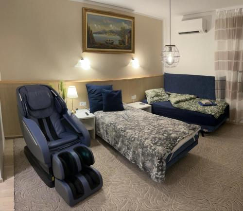 Postel nebo postele na pokoji v ubytování Renthouse Guest Apartment LOREEN