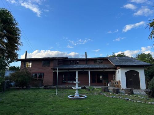 Vườn quanh Hostal del Carmen Pucon