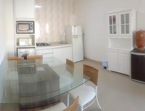 Gallery image of Casa com piscina pertinho da praia in Florianópolis