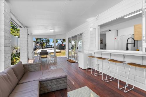Gallery image of Modern Character Filled Cottage in Wallsend