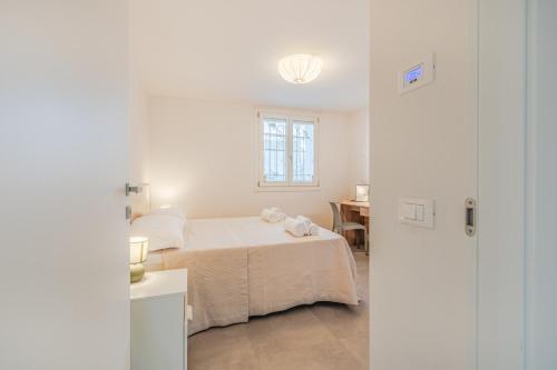 Ένα ή περισσότερα κρεβάτια σε δωμάτιο στο Bellaria Palace - Near the city of Ferrari