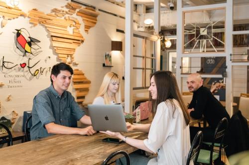 Hosté ubytování Kotori Coworking & Hostel Takamatsu