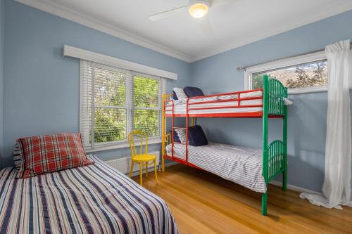 En eller flere senge i et værelse på Old Lonsdale Classic on Kirk