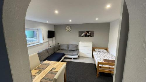 Ένα ή περισσότερα κρεβάτια σε δωμάτιο στο Nice Apartment in Mörfelden