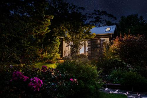Jardín al aire libre en Falls Rest - A Wentworth Falls Hideaway