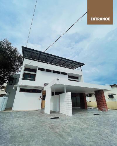 Simple Sanctuary Tanjung Tokong